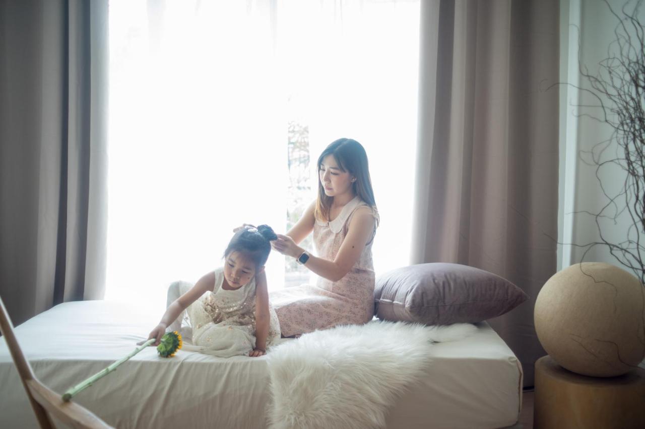Mini-me Hubs, Charm & Pool In Old 清迈
